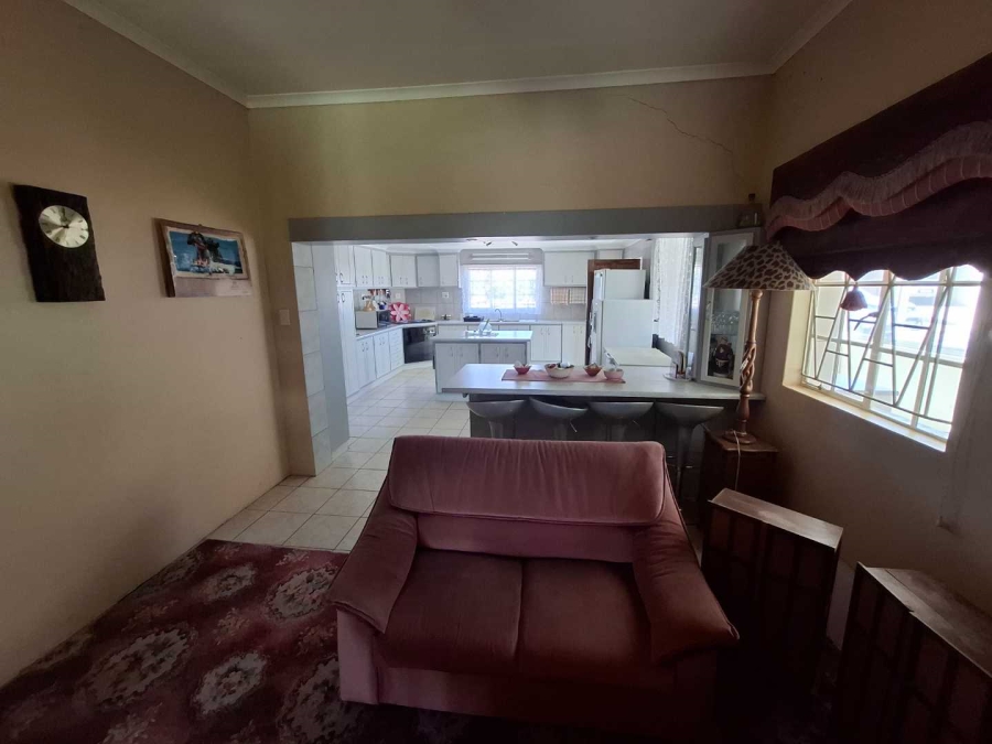4 Bedroom Property for Sale in Karos Northern Cape